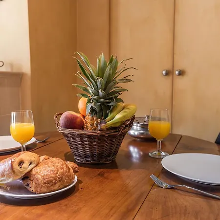 Private Studio - Latin Quarter - Pantheon